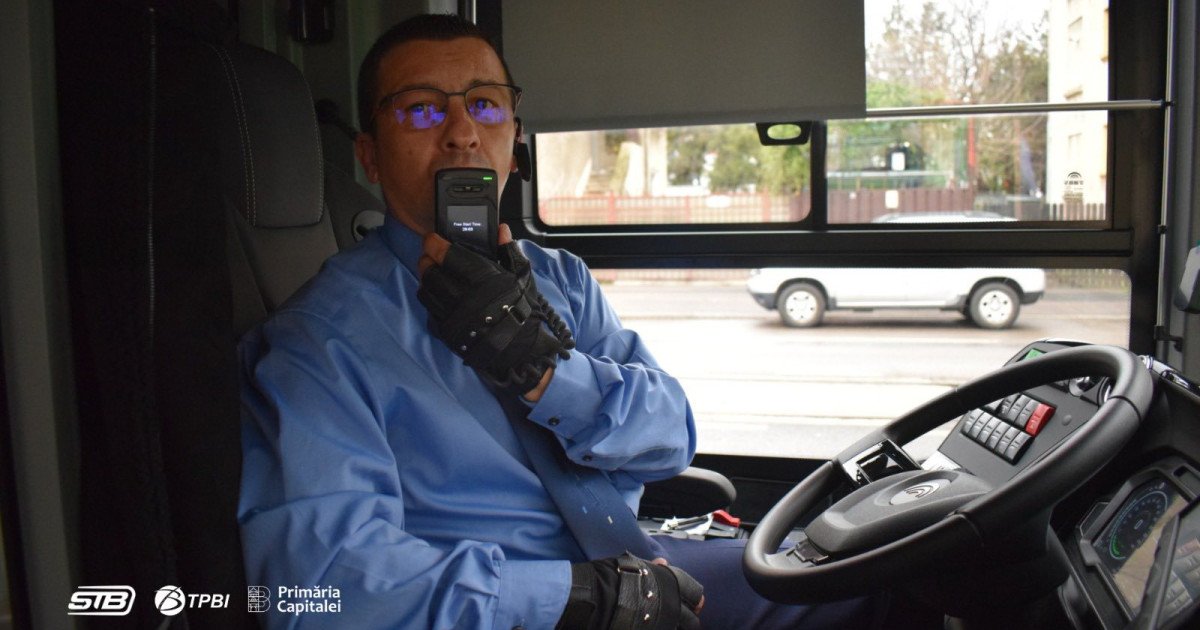 Troleibuze cu alcooltest în București: Șoferii intră în tură doar trecând testul. Pe ce linii s-a implementat
