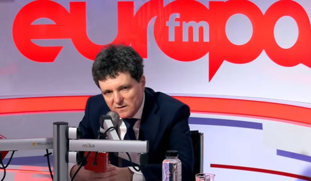 Acuzații grave: Europa FM, emisiune cu Nicușor Dan, preluată ilegal de Realitatea Plus