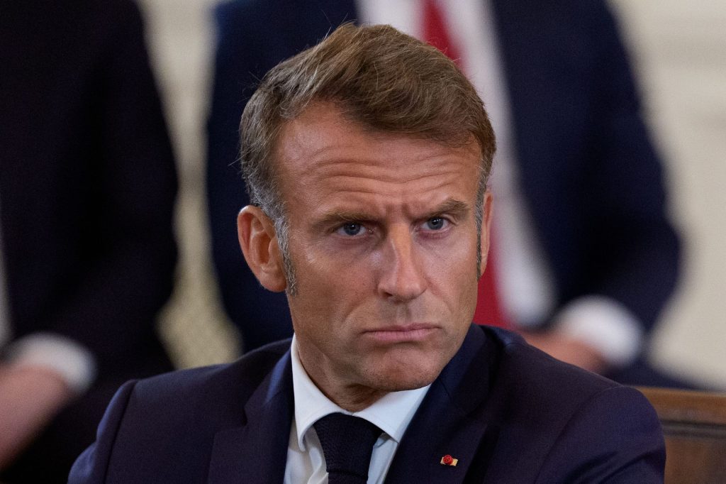 Macron vrea lege anti-interferențe străine, înaintea prezidențialelor