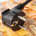 euro-bani-energie-dreamstime.jpg - StiriAlese