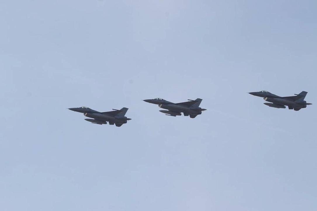 România: Avioane de vânătoare ridicate după detectarea dronelor rusești lângă graniță