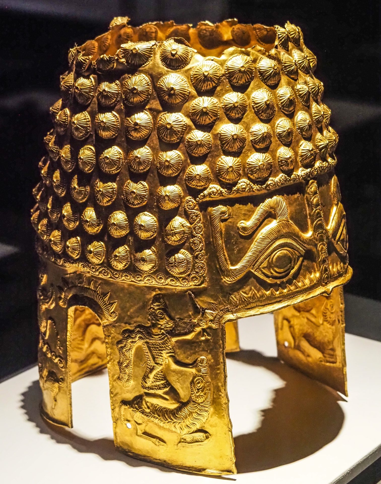 Afacerea Coifului de la Coțofenești: Procesul se complică