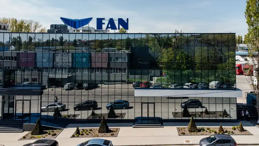 Fan Courier, închis ermetic: Niciun sediu NU mai funcționează în România