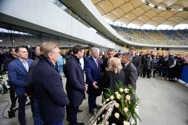 Scrisoare emoționantă a familiei Lucescu: „Nu ne-ați lăsat singuri în durere”