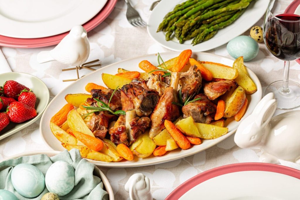 Cele mai bune metode de a găti mielul, gustos și sănătos Carnea de miel, vedeta meselor festive de Paște, poate fi o alegere culinară delicioasă și sănătoasă, dacă este preparată corect