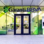 Garanti BBVA premiem clienții cu 300 de lei pentru creditul din aplicație
