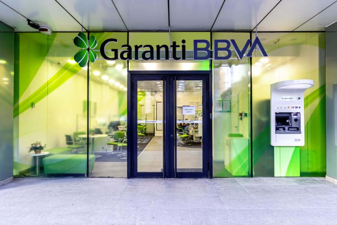 Garanti BBVA lansează o campanie dedicată utilizării aplicației Mobile Banking pentru credite rapide de nevoi personale În perioada 7 aprilie – 8 mai 2026, Garanti BBVA derulează o campanie menită să încurajeze utilizarea serviciilor digitale, în special aplicația Mobile Banking, pentru obținerea unui credit de nevoi personale