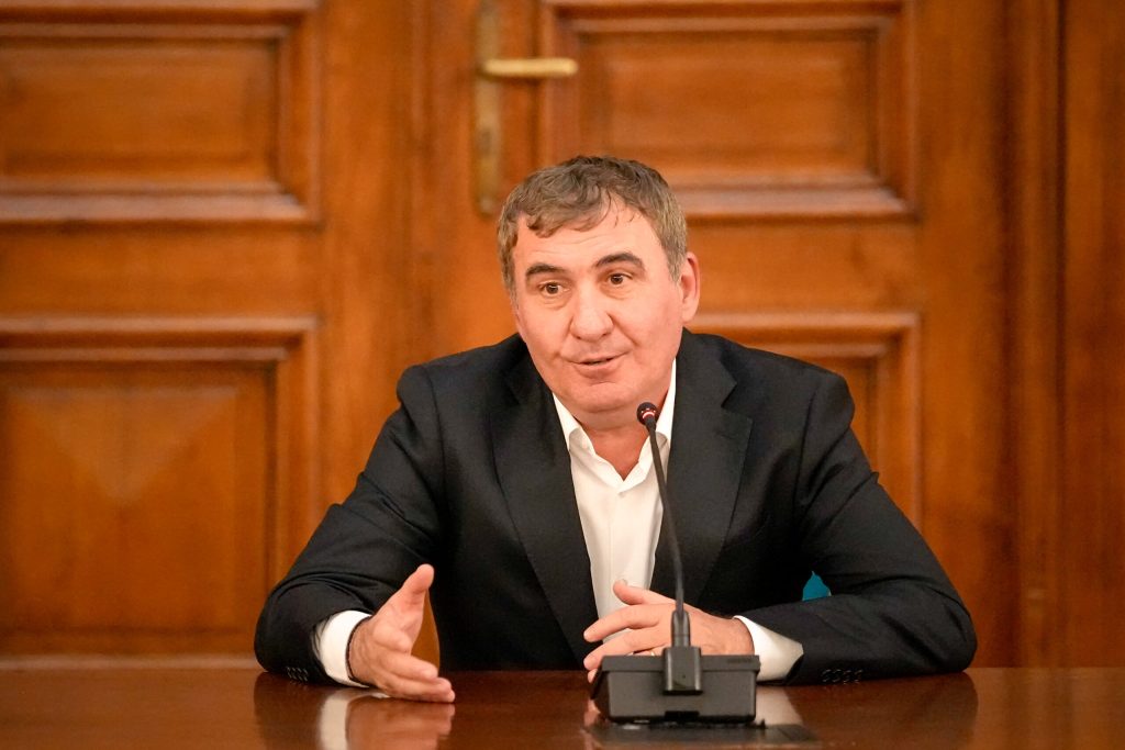 O onoare uriașă și-o responsabilitate pe măsură, spune Donald Trump