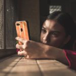 De ce dispar oamenii fără urmă? Ghosting-ul, explicat științific