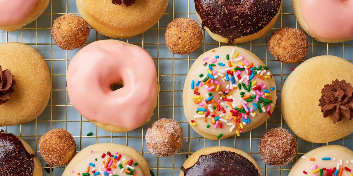 Gogoșeria-vedetă, cu cozi uriașe, a intrat în faliment