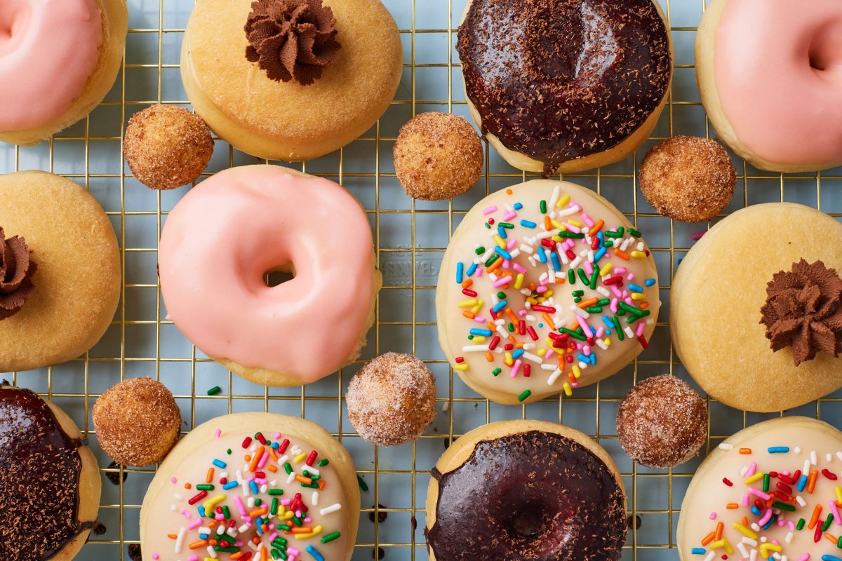 Gogoșeria-vedetă, cu cozi uriașe, a intrat în faliment