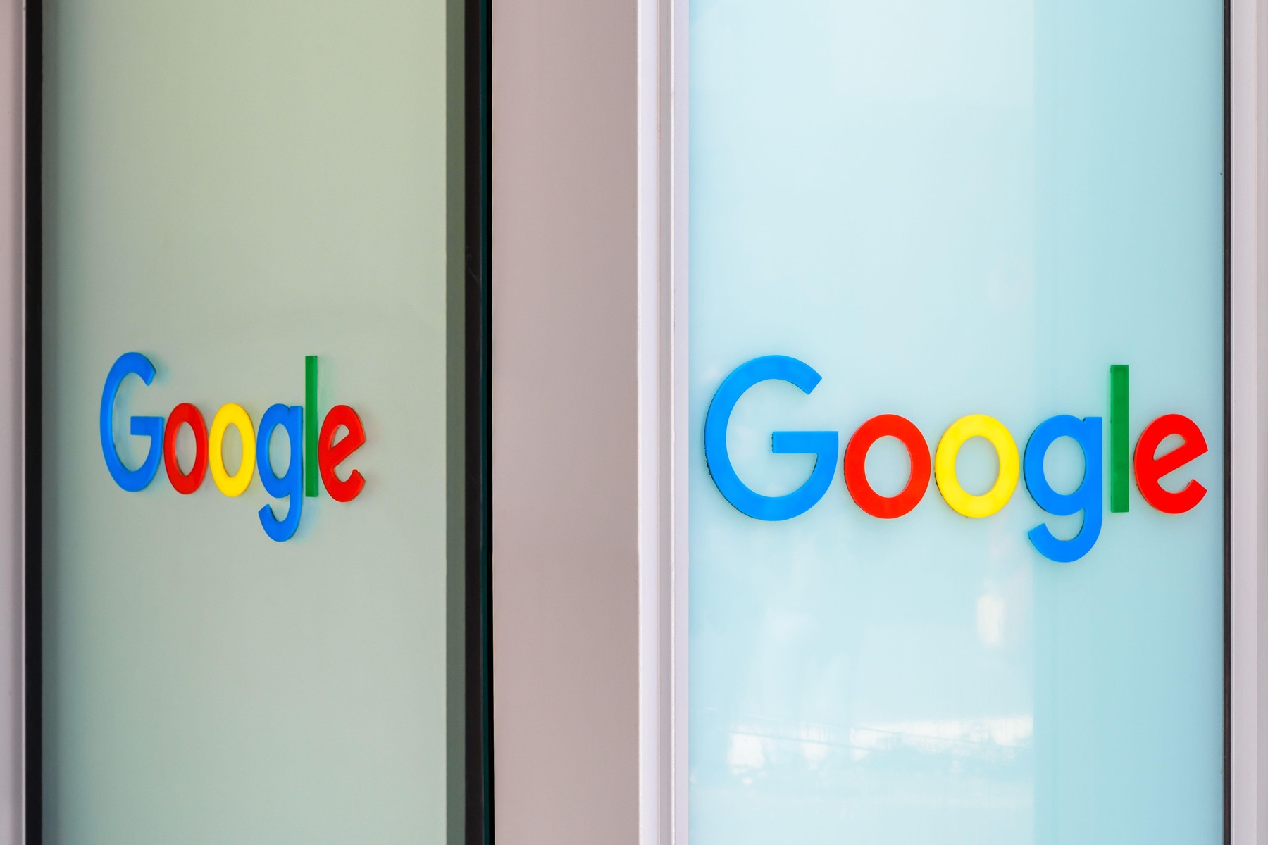 Impactul energetic al dezvoltării AI începe să devină o provocare reală pentru mediul înconjurător, după ce documentele depuse pentru autorizare relevă că o nouă centrală de date a Google ar putea genera până la 4,5 milioane de tone de CO₂ anual