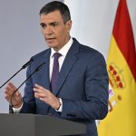 Sanchez întoarce foaia: Spania, după Trump, face ochi dulci Chinei
