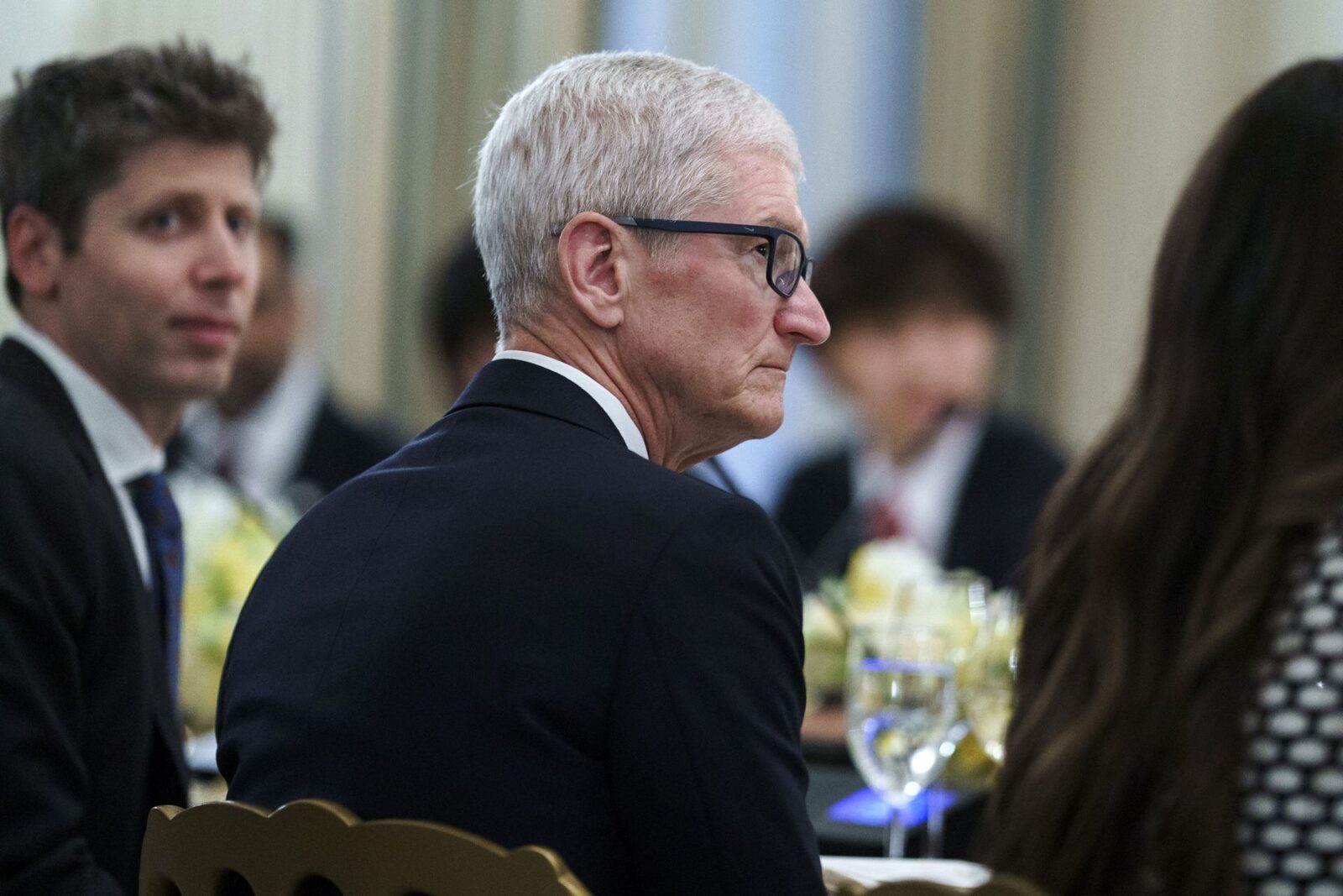 Scrisoarea de adio a lui Tim Cook: Zeci de mii de mesaje citite dimineața