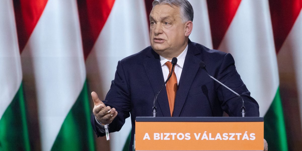 Ungaria cumpără 500 milioane dolari petrol american în timp ce Vance sprijină Orbán înainte de alegeri decisive