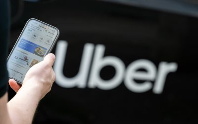 Uber pariază pe viitor: Investiție URIAȘĂ în taxiuri autonome