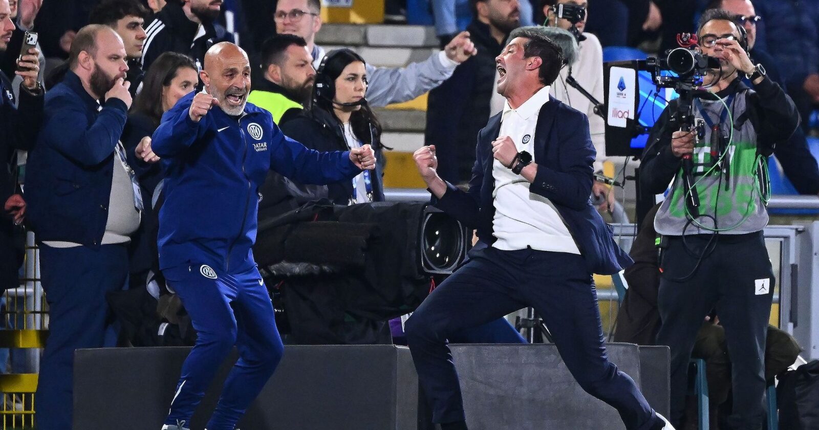 Chivu aproape campion în Serie A! Napoli, umilită de Lazio, pierde titlul