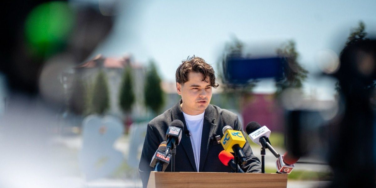 Bilete la 1 leu pentru Nibiru pe 1 aprilie, anunță Selly