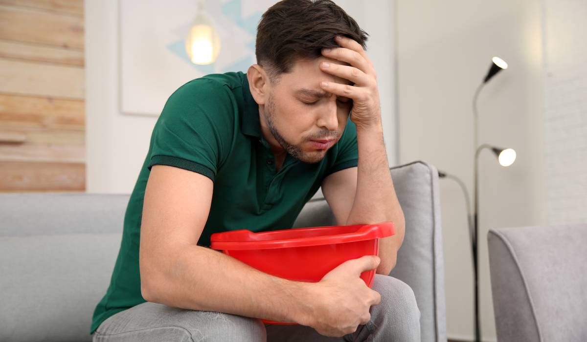 Simptomele indigestiei de Paște: Când NU mai aștepți și mergi la medic