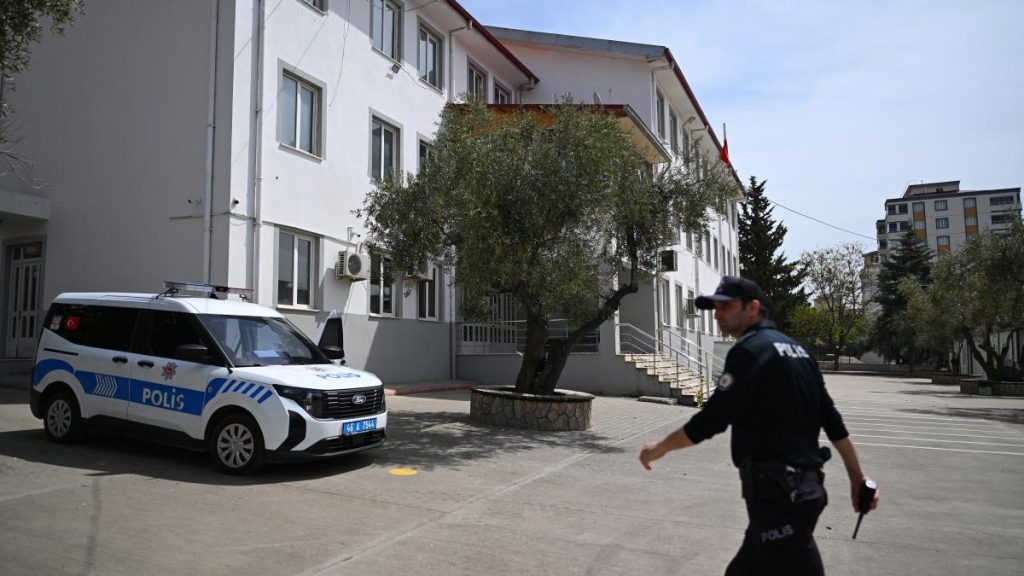 Elevi ucigași, dependenți de jocuri: Masacru șocant în Turcia, 10 colegi morți