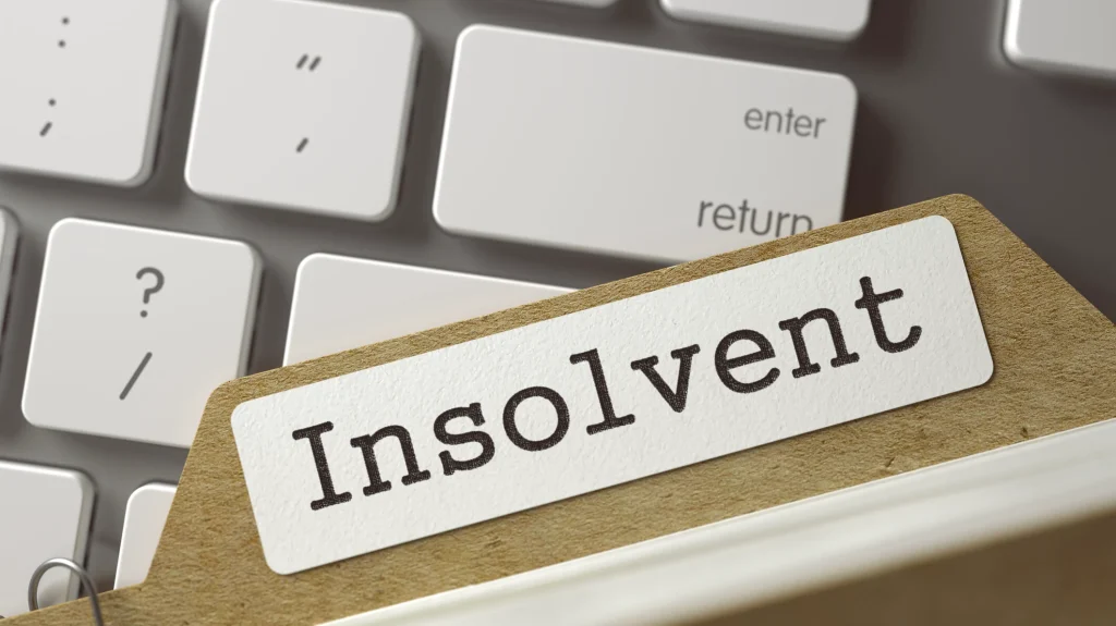 Insolvența personală din 2026: Ce-ți afectează viața după datorii?