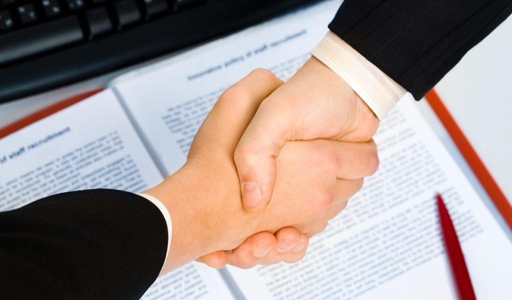 Tranzacțiile de top din piața M&A din România în primul trimestru 2026, creștere de 29% conform EY