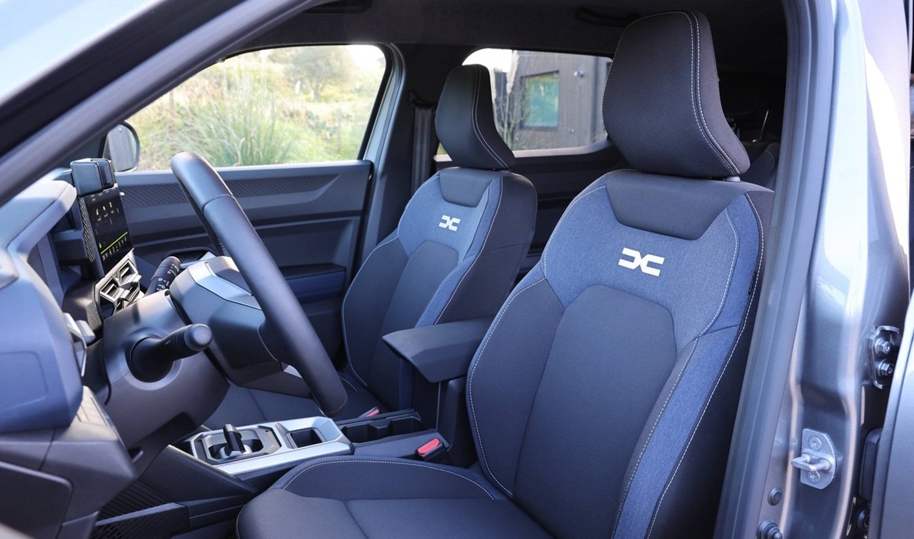 Italienii au fost uimiți de interiorul noii Dacia Duster și au oferit un feedback foarte pozitiv pentru modelul care a avut vânzări record în peninsulă