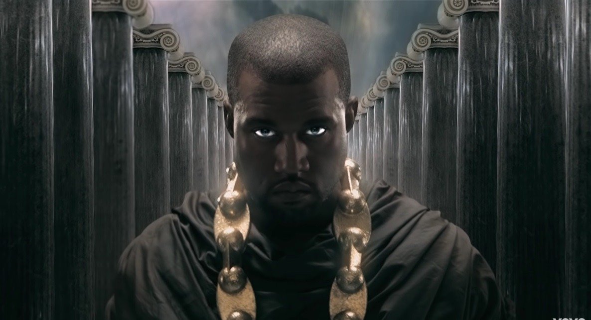 Britanicul premier critică apariția lui Kanye West la un festival din Londra, sponsorul Pepsi se retrage din cauza antisemitismului