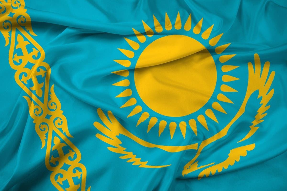 Senatul din Kazahstan a deschis calea exportului de energie verde către Europa Senatul Republicii KAZAHSTAN a aprobat un acord crucial pentru exportul de energie regenerabilă către Europa, marcând un pas important în eforturile de consolidare a securității energetice europene și de tranziție către surse de energie curate