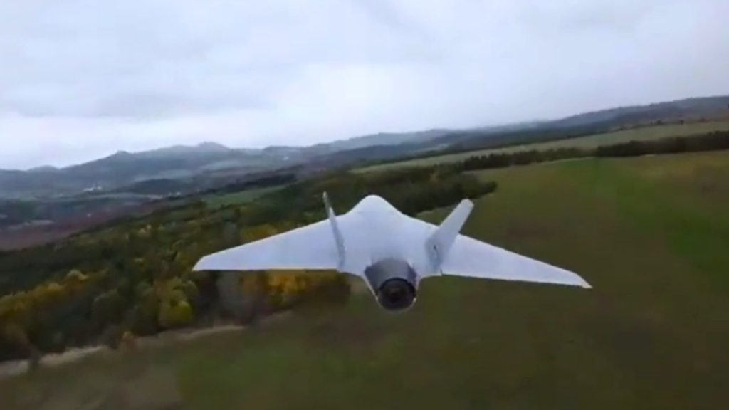 Drone ROMÂNEȘTI „KILLER” pentru Ucraina: Cine le construiește