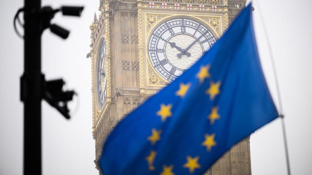 Brexit: După 10 ani, britanicii regretă. Jumătate vor în UE
