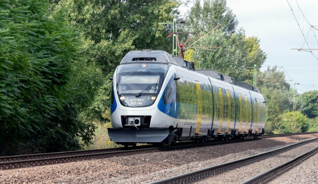 Trenuri pe hidrogen: București – Otopeni și Pitești, contract câștigat după scandal