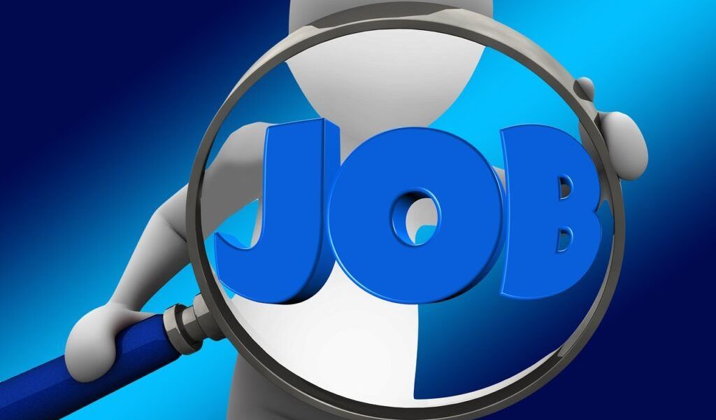 Unde faci mii de euro fără facultate. Țara din Europa care angajează masiv