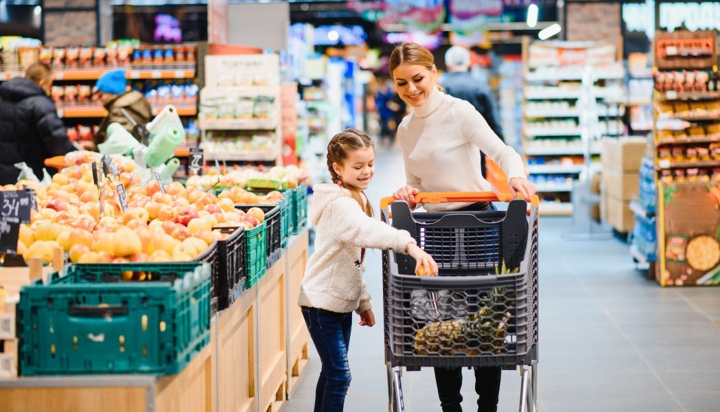 Program special de Paște 2026 în supermarketuri: orarele Lidl, Kaufland, Auchan și Profi