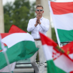 Magyar joacă la prezidențiale în România: Ce șanse are noul star al Ungariei?