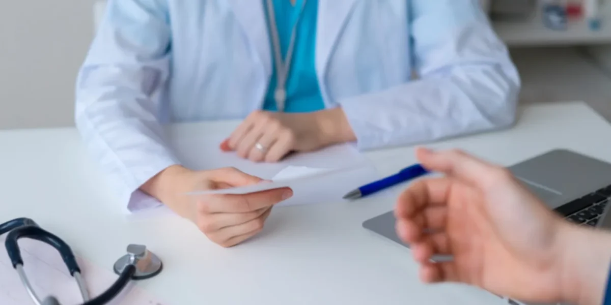 Problemele de sănătate ale românilor: O cauză comună le unește pe jumătate