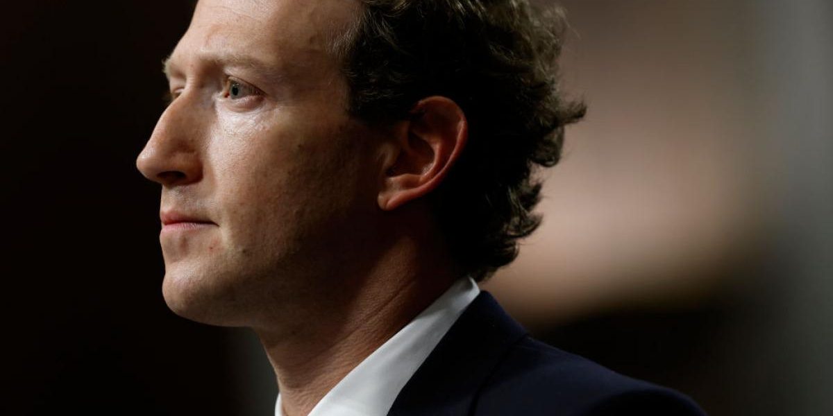 Meta creează un Mark Zuckerberg virtual pentru angajați: Afaceri cu AI