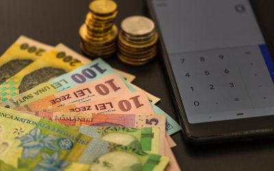 Deficitul extern al României, mai mic în primele luni, dar datoria crește