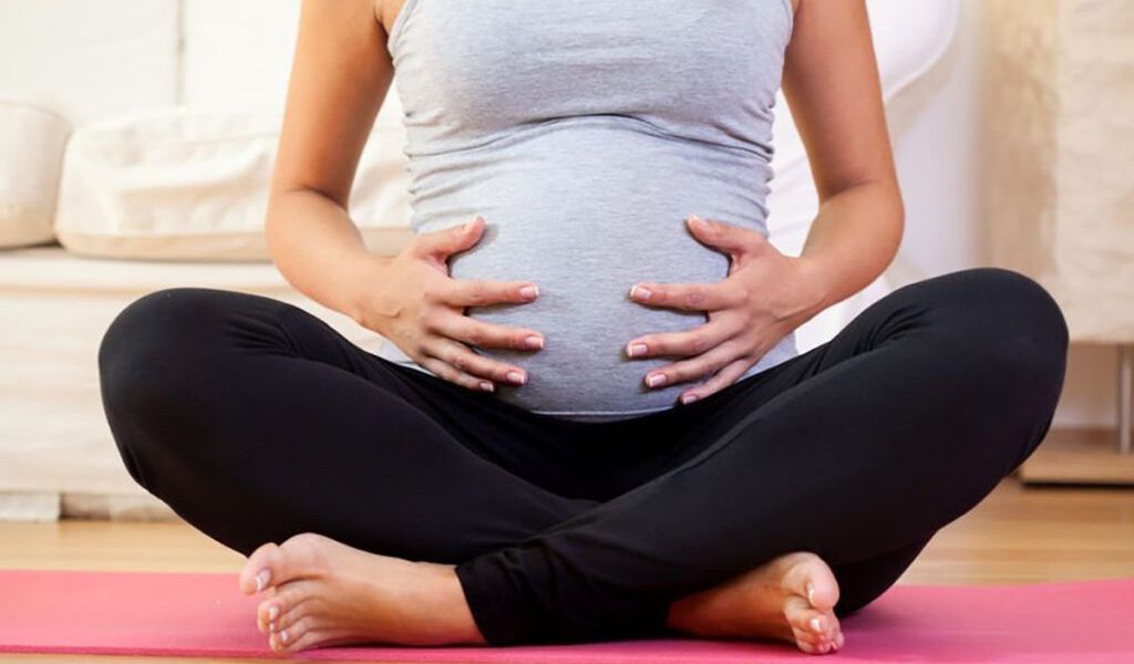 Poți naște natural după cezariană? Medicii explică riscurile și limitele