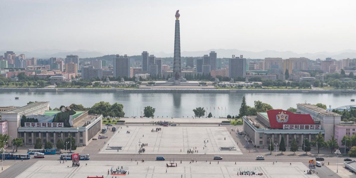 Rusia, la Phenian: Cum manipulează Kremlinul pentru a apropia cetățenii de Coreea de Nord