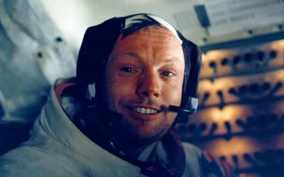 Soția lui Neil Armstrong, șocată: Ce a găsit în geanta secretă