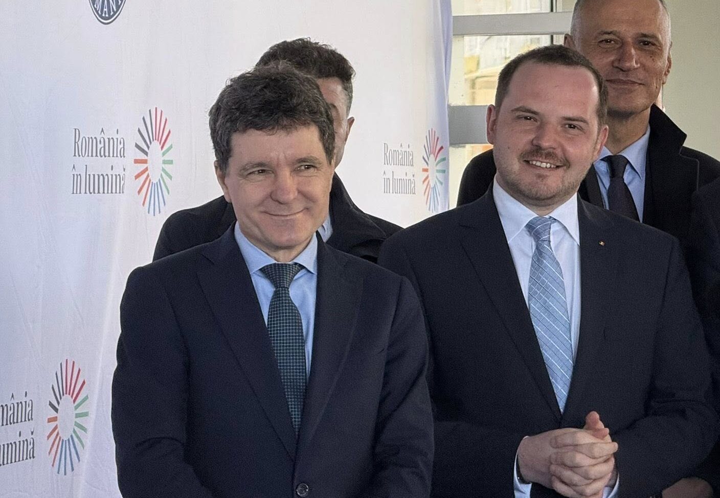 Rogobete, PSD-ist, îl APĂRĂ pe Nicușor Dan: „România are Președinte”