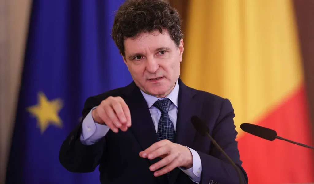 Nicușor Dan, felicitări în engleză pentru Peter Magyar: Relațiile România-Ungaria, un nou capitol