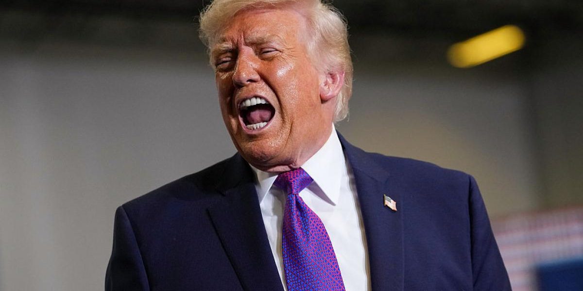 Înțepături marca Trump: IQ scăzut pentru criticii războiului și influenceri