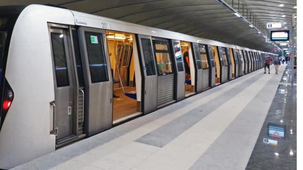 Tavan prăbușit în Metroul bucureștean: Magistrala 4, blocată temporar