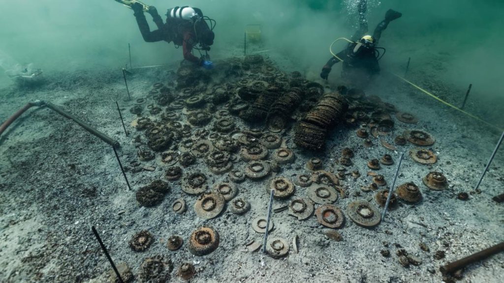 O pată NEAGRĂ din Elveția dezvăluie comoara: Peste 1000 de artefacte ROMANE