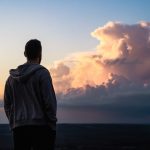 Ce dezvăluie știința despre singurătate: impactul asupra sănătății