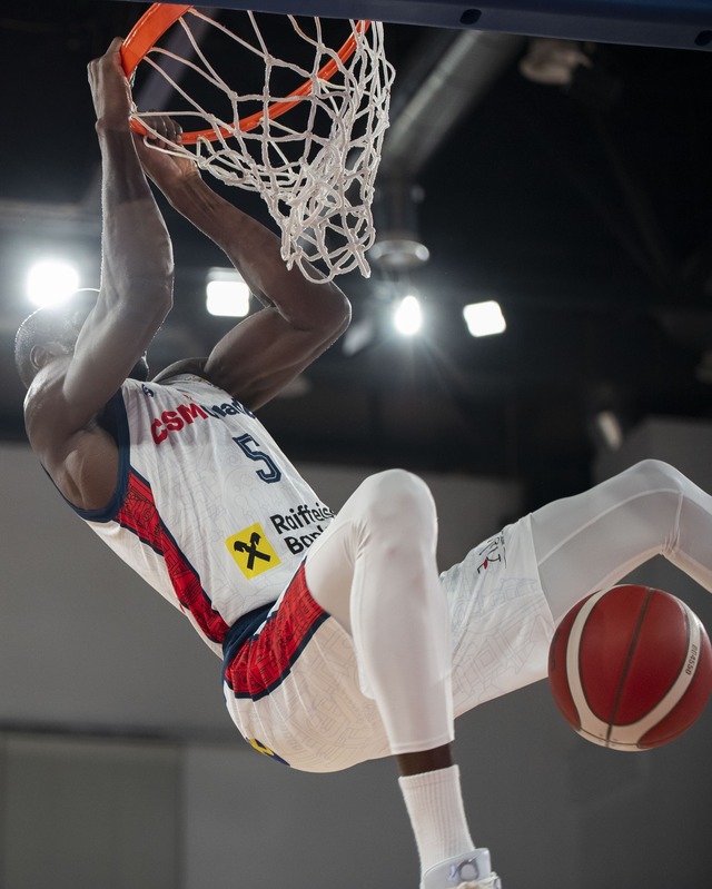 Baschet: Final de sezon regulat în Liga Națională. U BT Cluj, în play-off