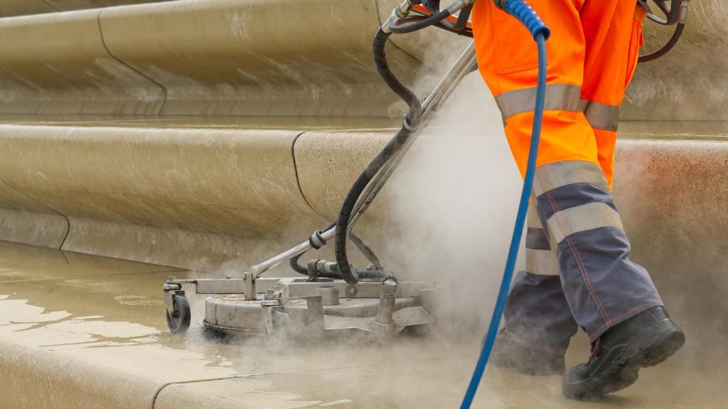 Curățenie de primăvară în orașul X din România: Unde dispar mașinile parcate