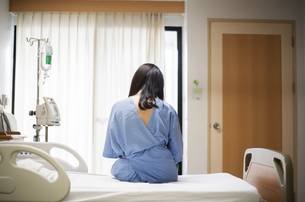 Recuperare postoperatorie: Mersul rapid grăbește externarea din spital